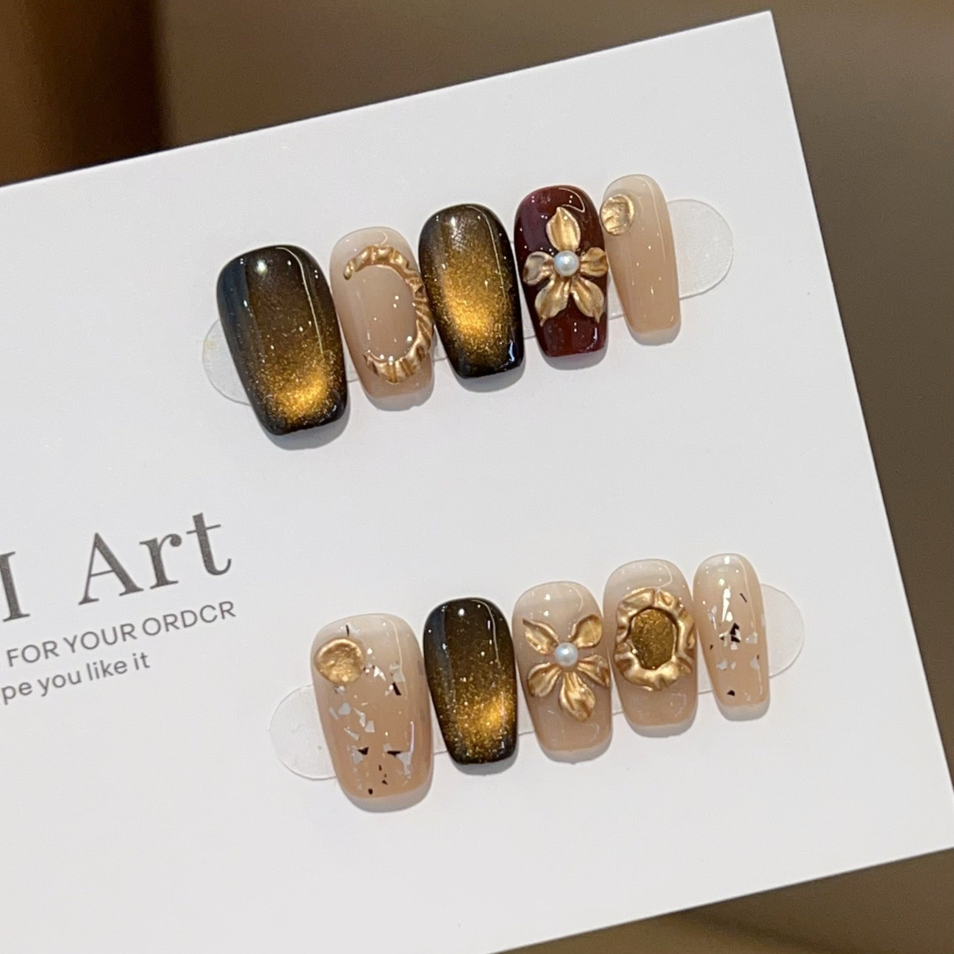 Gilded Mocha 3D Floral Cat-Eye Press-On Nail Kit