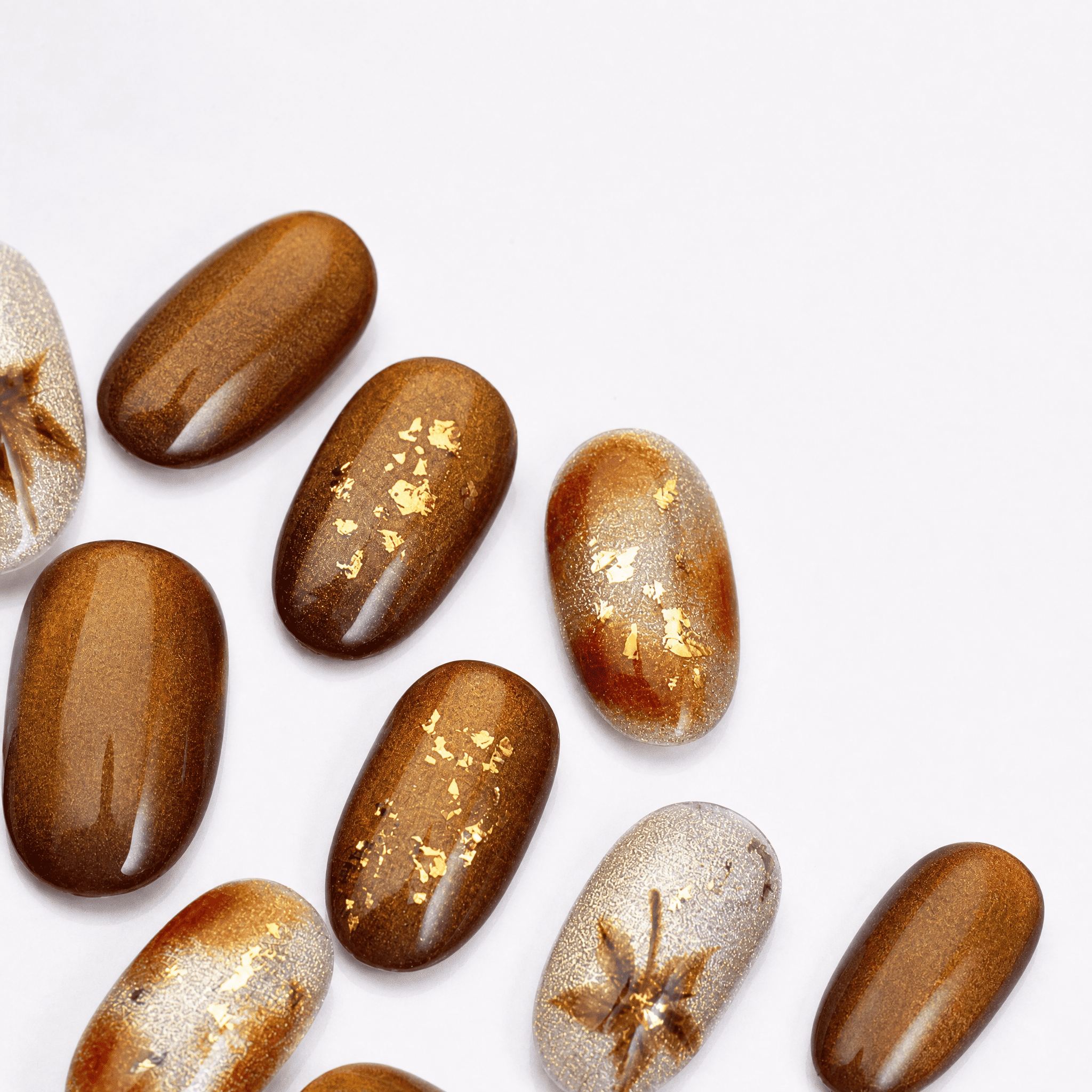 Amber bronze and champagne maple-leaf press-on nail set